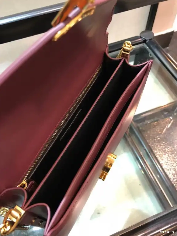 CASSANDRA YSL 0526